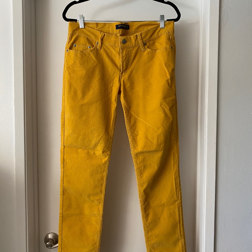 Levi’s too superlow mustard yellow jeans NWOT 30
